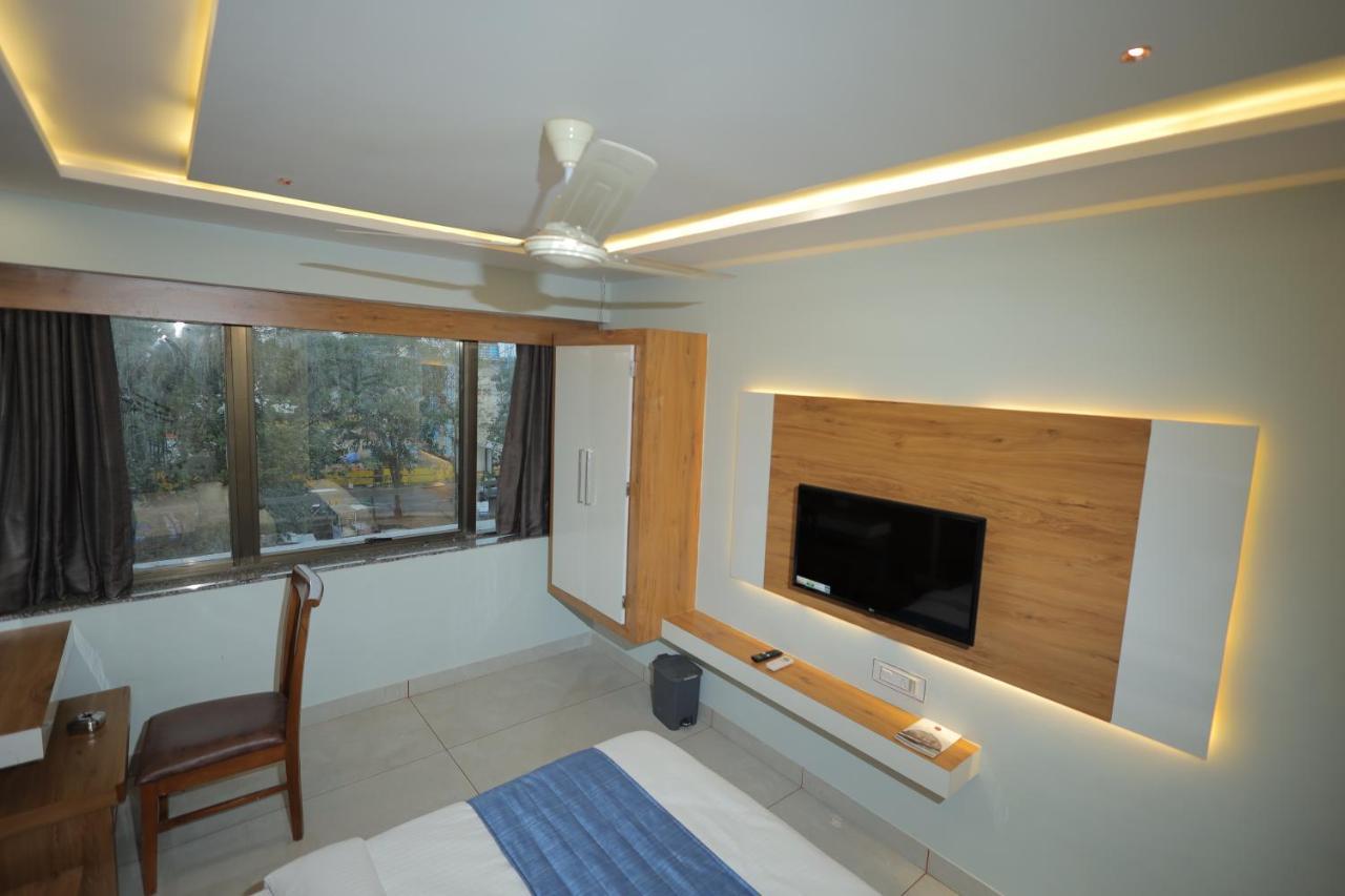 Hotel Rk Fortune Ahmedabad Bagian luar foto