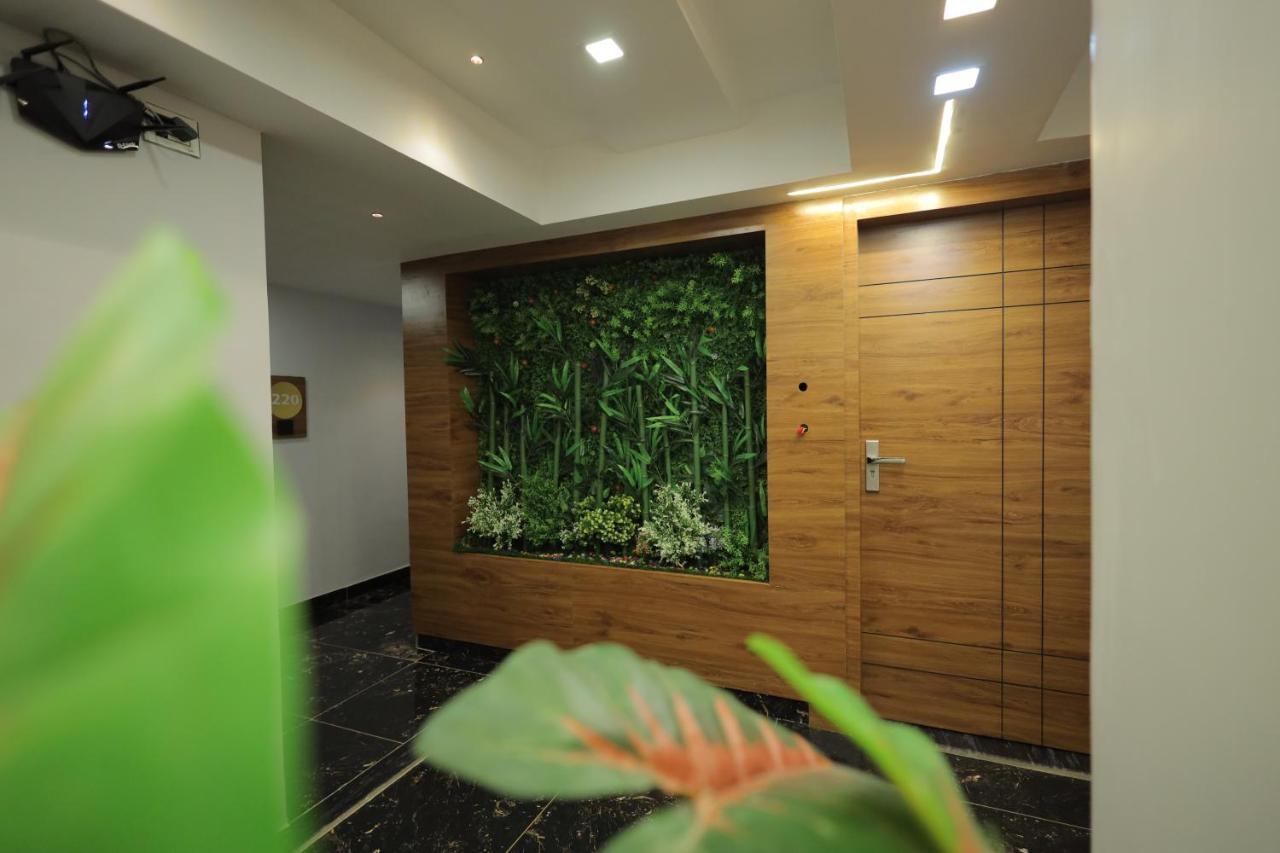 Hotel Rk Fortune Ahmedabad Bagian luar foto