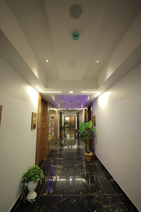 Hotel Rk Fortune Ahmedabad Bagian luar foto